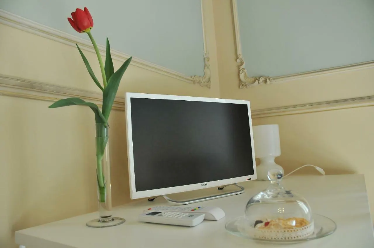 B&B Al Diecisette Catania Bed and breakfast